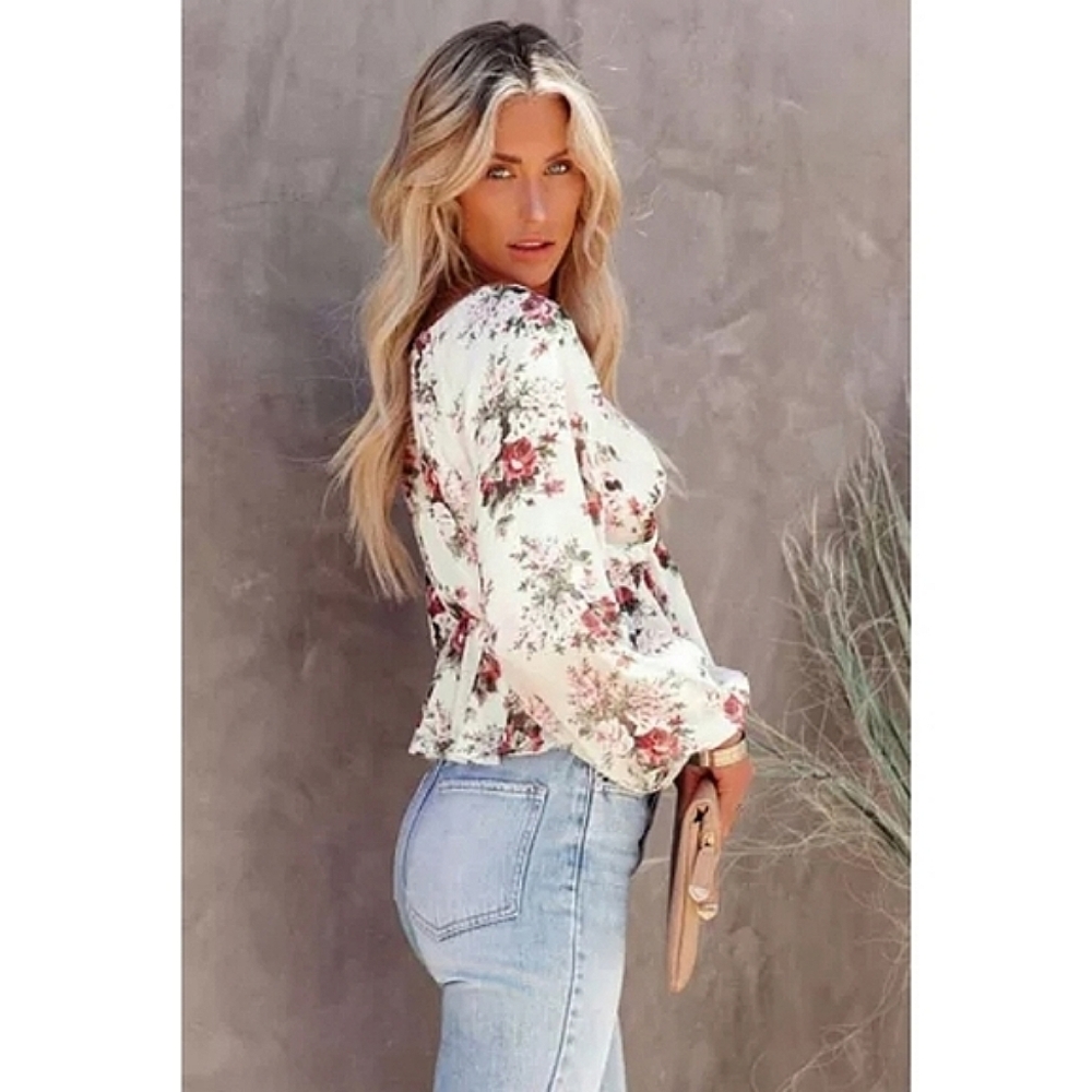 LAST ONE! Plus Size GRACELYN Balloon Sleeve Floral Top - Picture 2 of 4